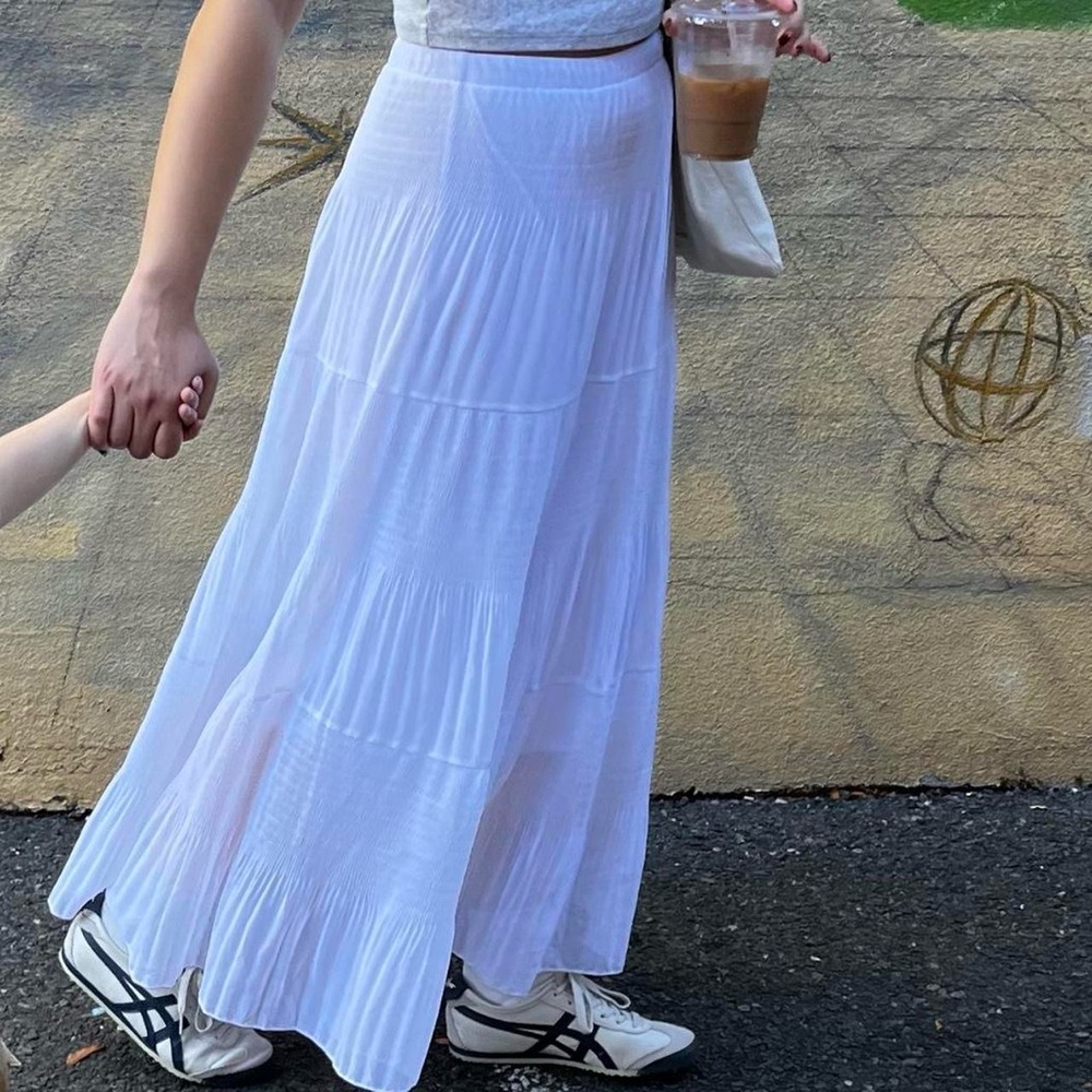 Elegant White Maxi Skirt